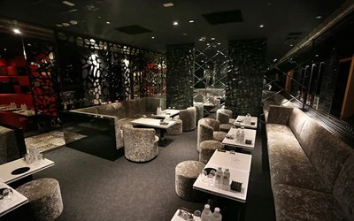 GUEST/ゲストの店内1